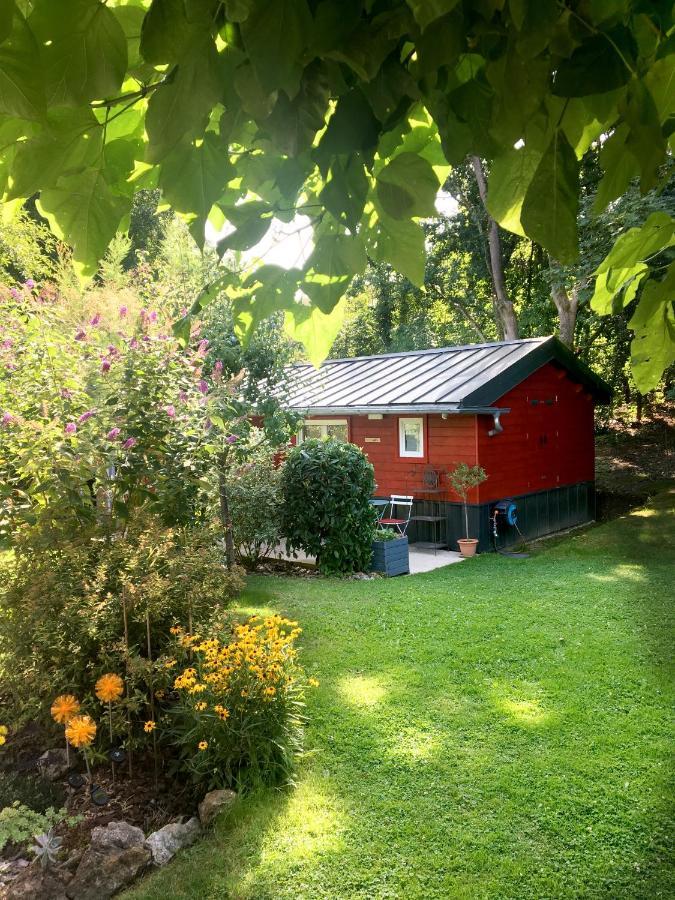 Le Cabanon De Chessy Bed & Breakfast Bagian luar foto