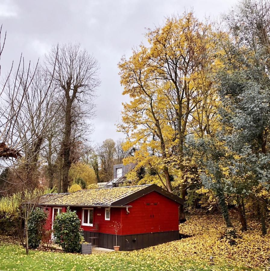 Le Cabanon De Chessy Bed & Breakfast Bagian luar foto